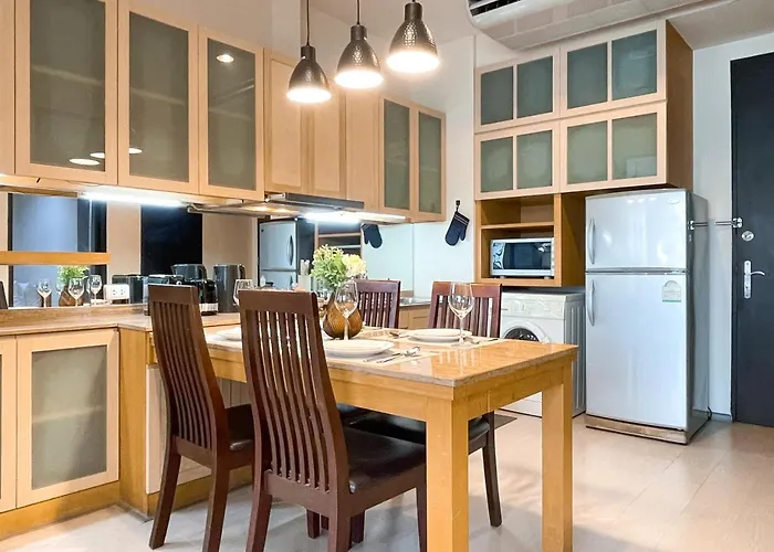 5 Mins To Bts L Large 75 Sqm L Pool And Sauna 度假居