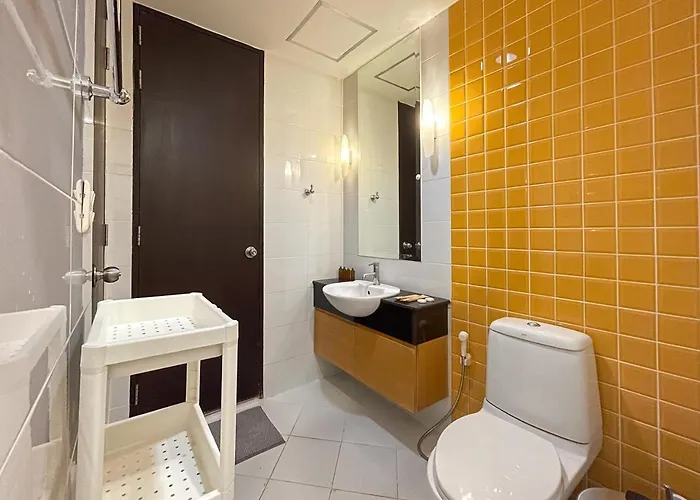 5 Mins To Bts L Large 75 Sqm L Pool And Sauna 曼谷