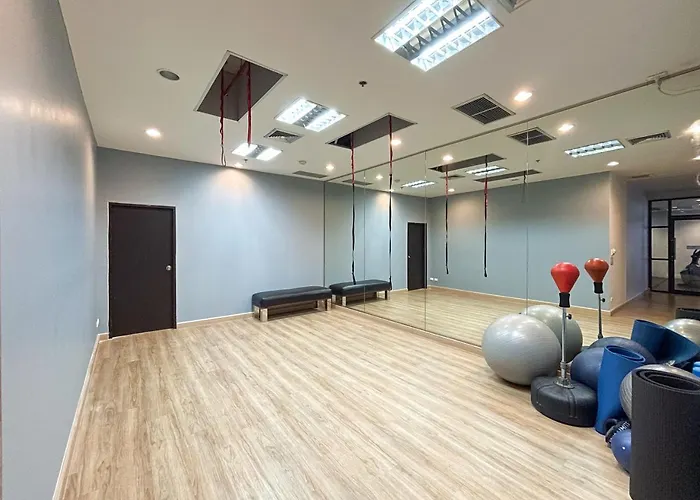 5 Mins To Bts L Large 75 Sqm L Pool And Sauna 曼谷