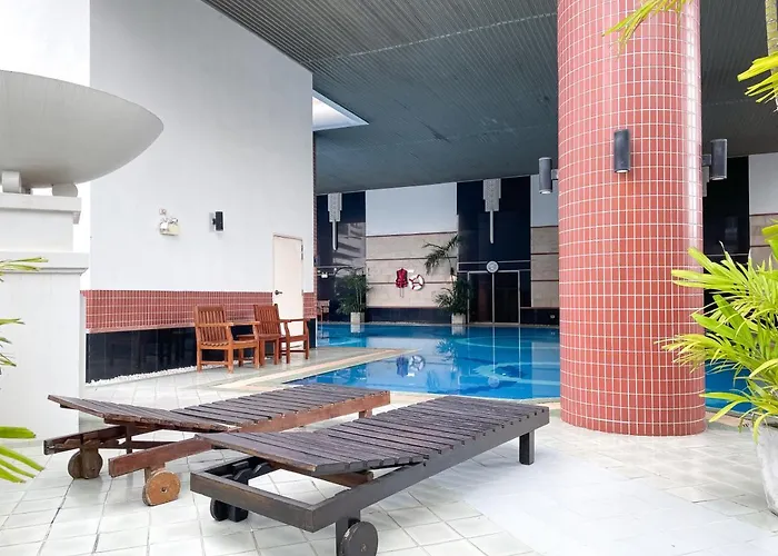 5 Mins To Bts L Large 75 Sqm L Pool And Sauna 度假居