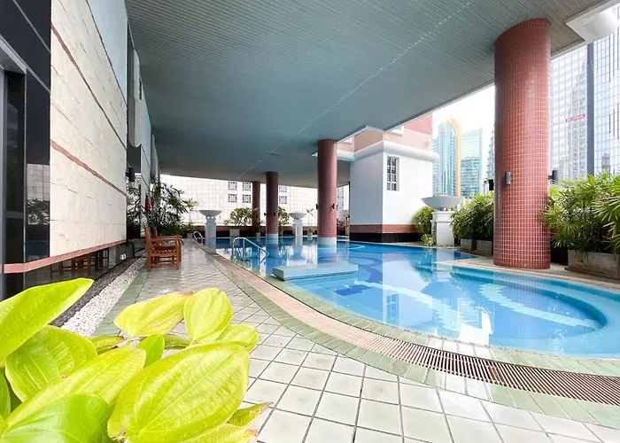 5 Mins To Bts L Large 75 Sqm L Pool And Sauna