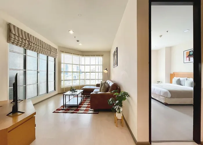 5 Mins To Bts L Large 75 Sqm L Pool And Sauna